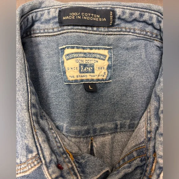 Lee’s Men’s Vintage Long Sleeve Denim Shirt Size Large - Picture 3 of 9